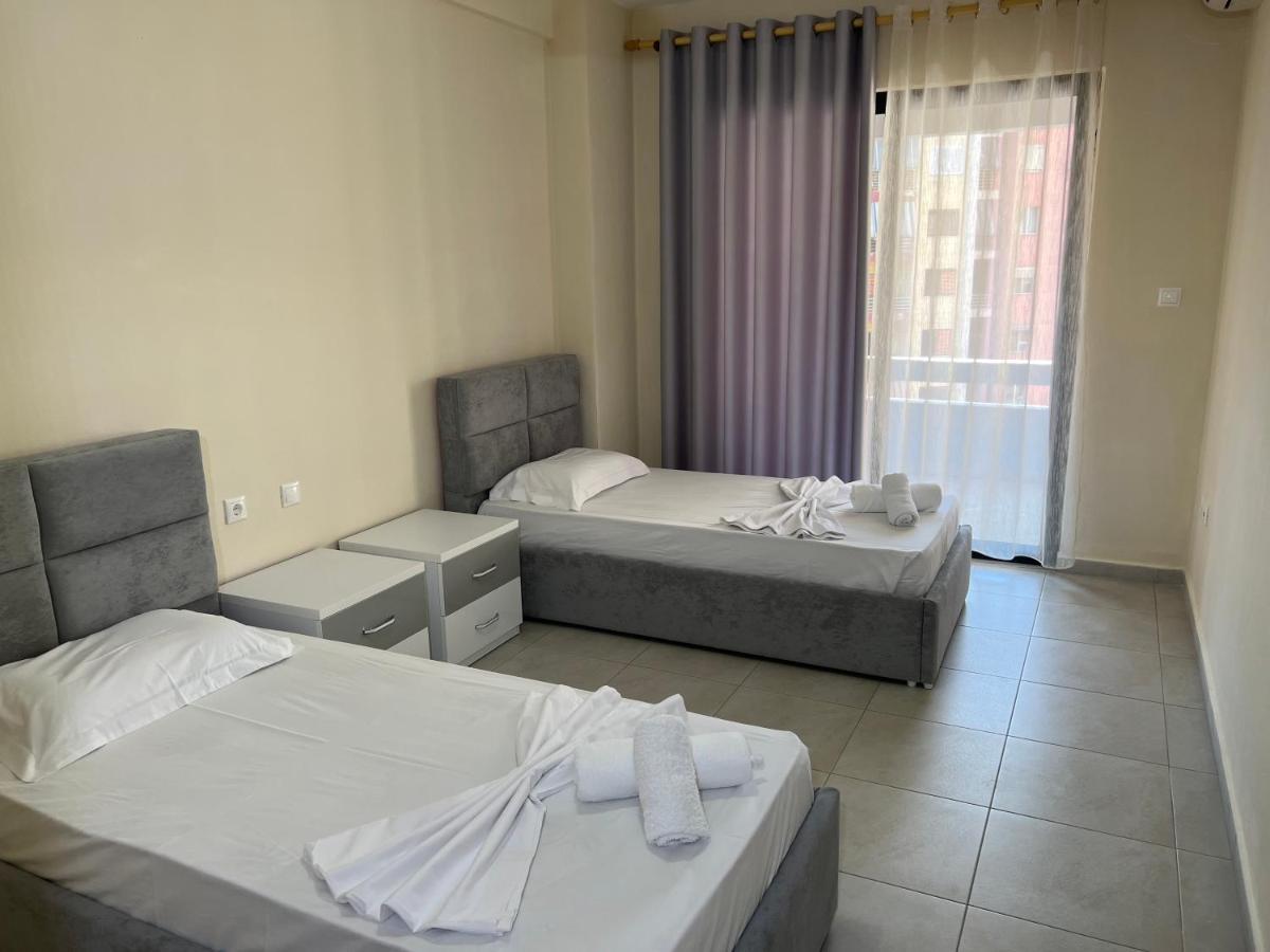Marinela Apartment Tirana Exteriör bild