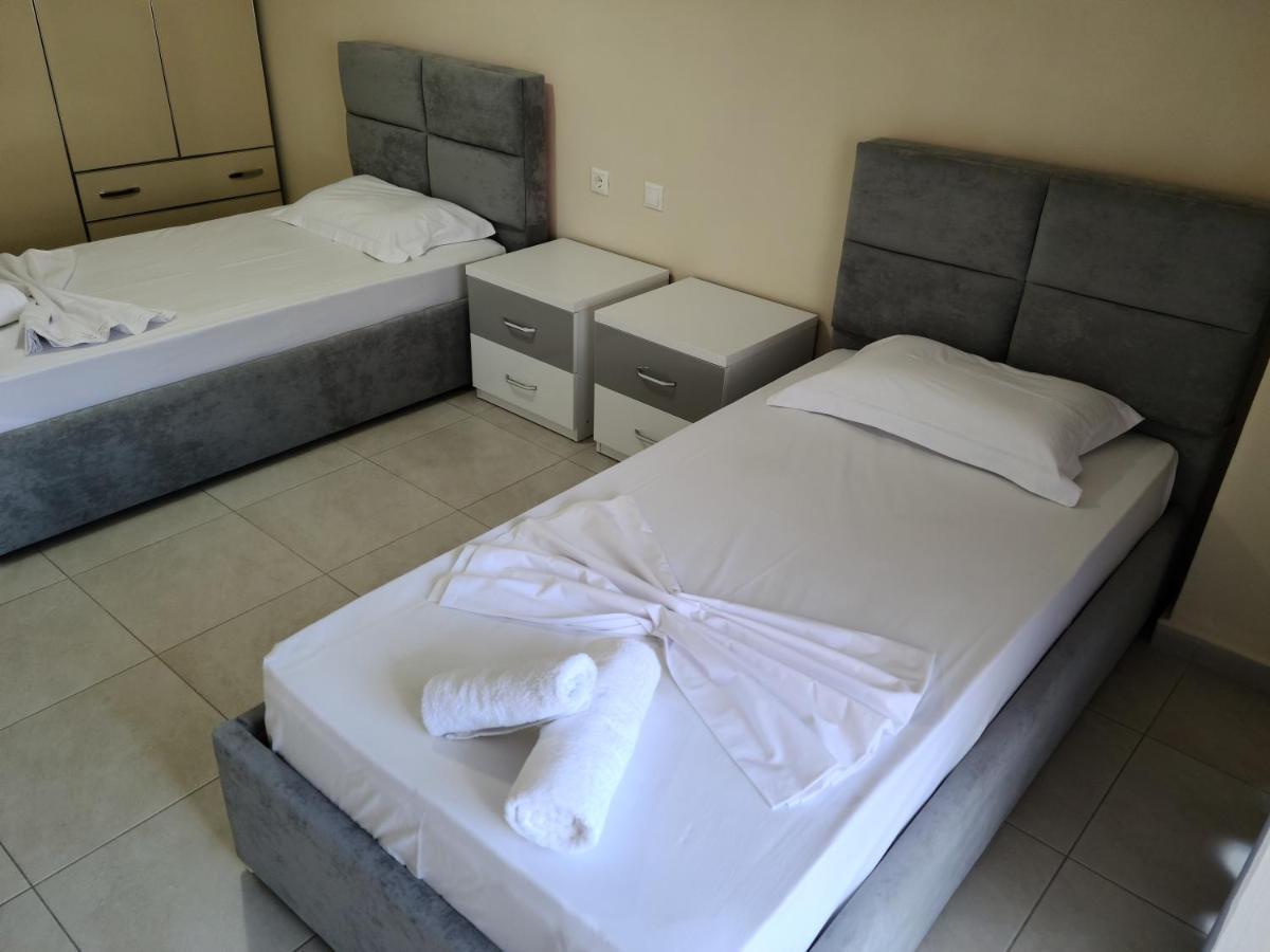 Marinela Apartment Tirana Exteriör bild