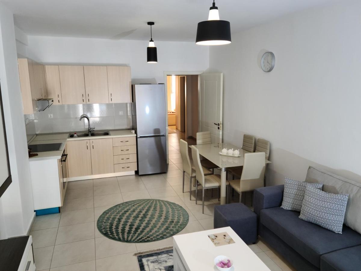 Marinela Apartment Tirana Exteriör bild