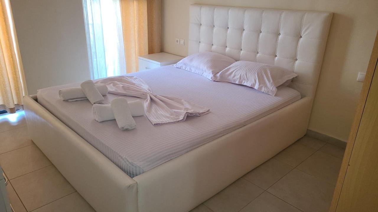 Marinela Apartment Tirana Exteriör bild