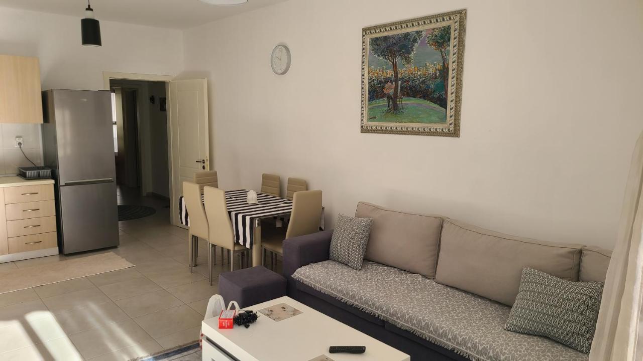 Marinela Apartment Tirana Exteriör bild